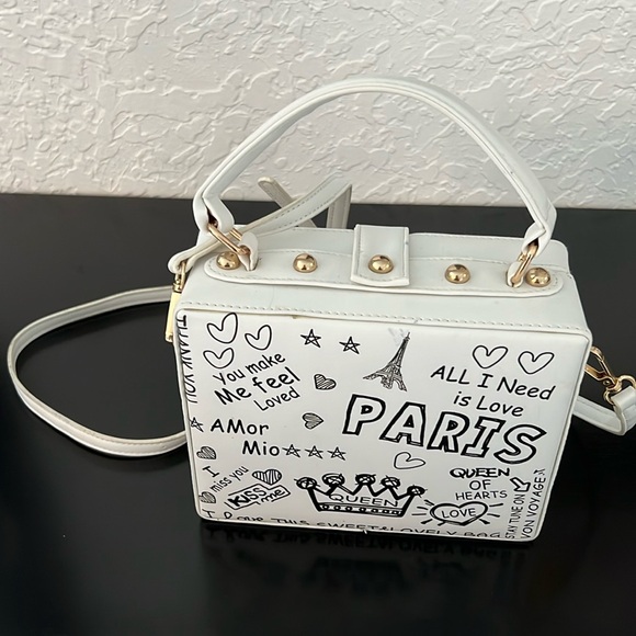 NEW POP ART CUSTOM WHITE PARIS THEME SAM FOREVER CROSSBODY BAG. - Picture 12 of 12